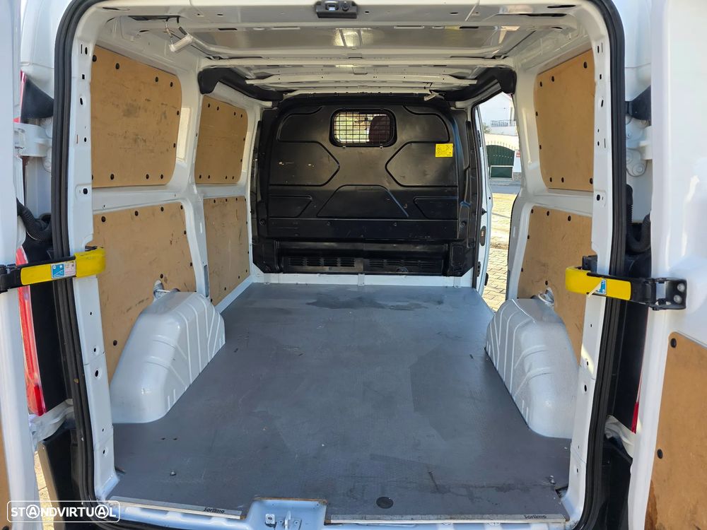 Ford Transit Custom 2.2 TDCI 270 L1 - 6