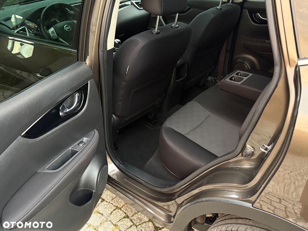 Nissan Qashqai 1.6 DIG-T 360 - 25