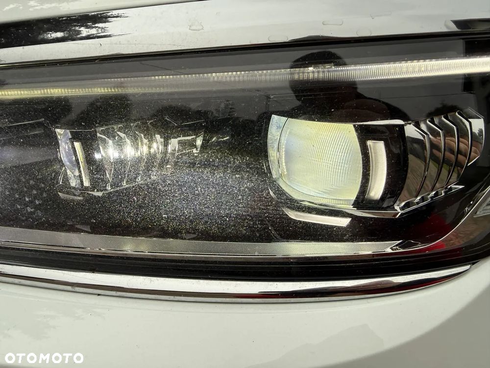 Volkswagen Passat 2.0 TDI EVO Business - 10