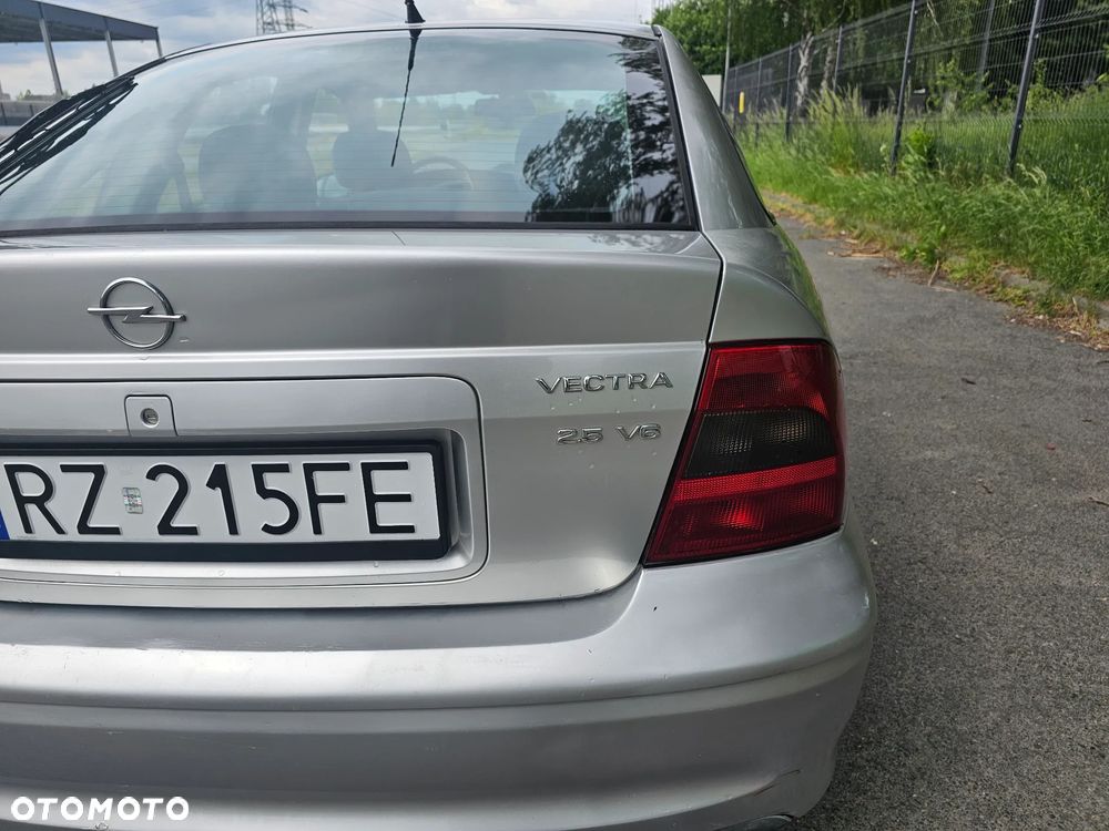 Opel Vectra - 14