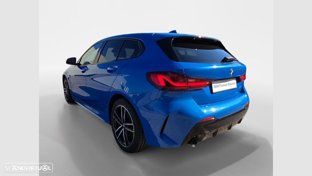 BMW 116 d Pack Desportivo M Auto — fotografia 5