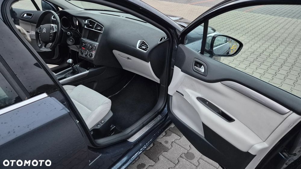 Citroën C4 2.0 HDi Exclusive - 14