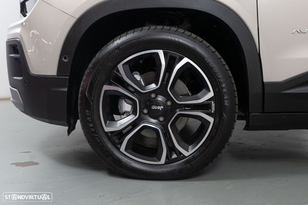 Jeep Avenger 54 kWh Summit - 18