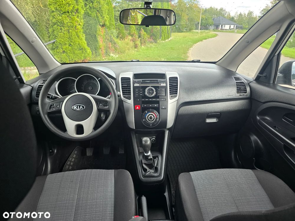 Kia Venga 1.4 L - 9