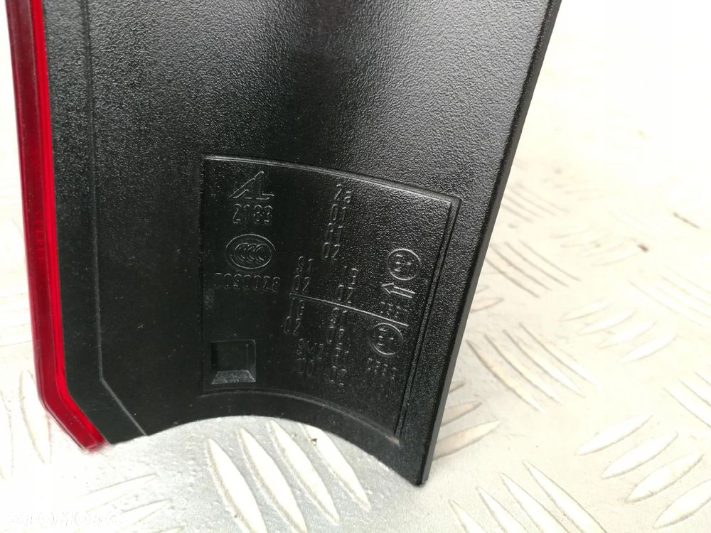 4871731 lampa lewy lewa tylna tył w błotnik BMW E90 LCI LIFT SEDAN EUROPA - 8