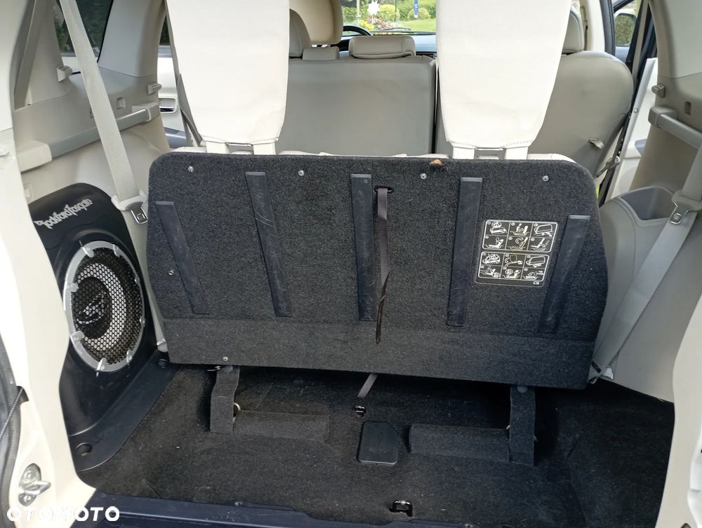 Peugeot 4007 HDI FAP 7-Sitzer DCS Platinum - 20
