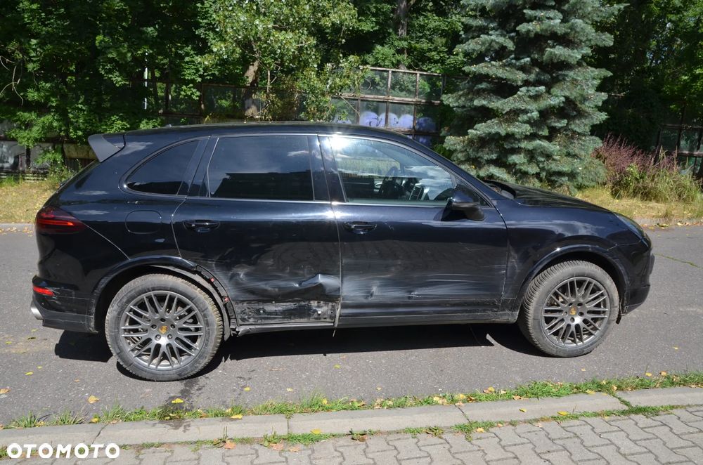 Porsche Cayenne Platinum Edition - 7
