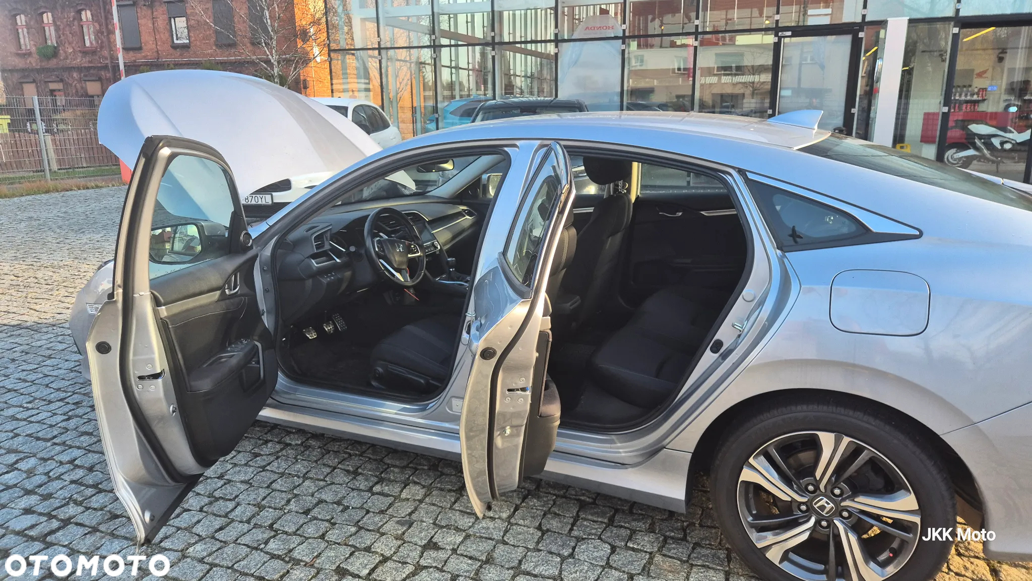 Honda Civic 1.5 T Elegance - 19
