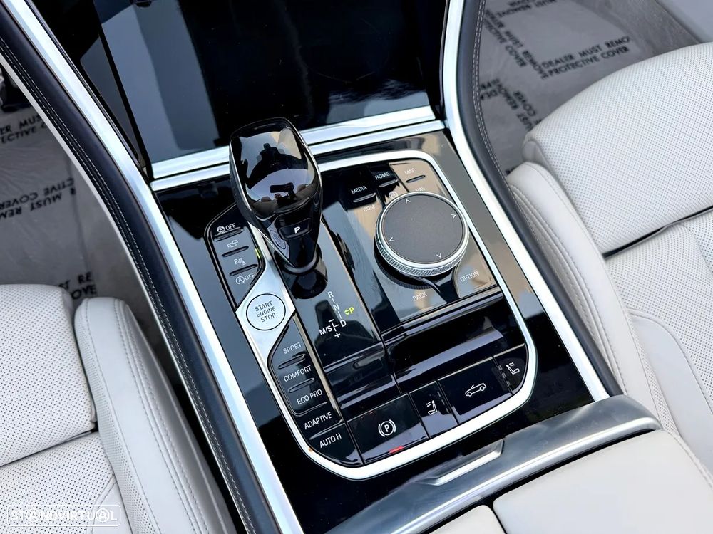 BMW 840 i xDrive - 19