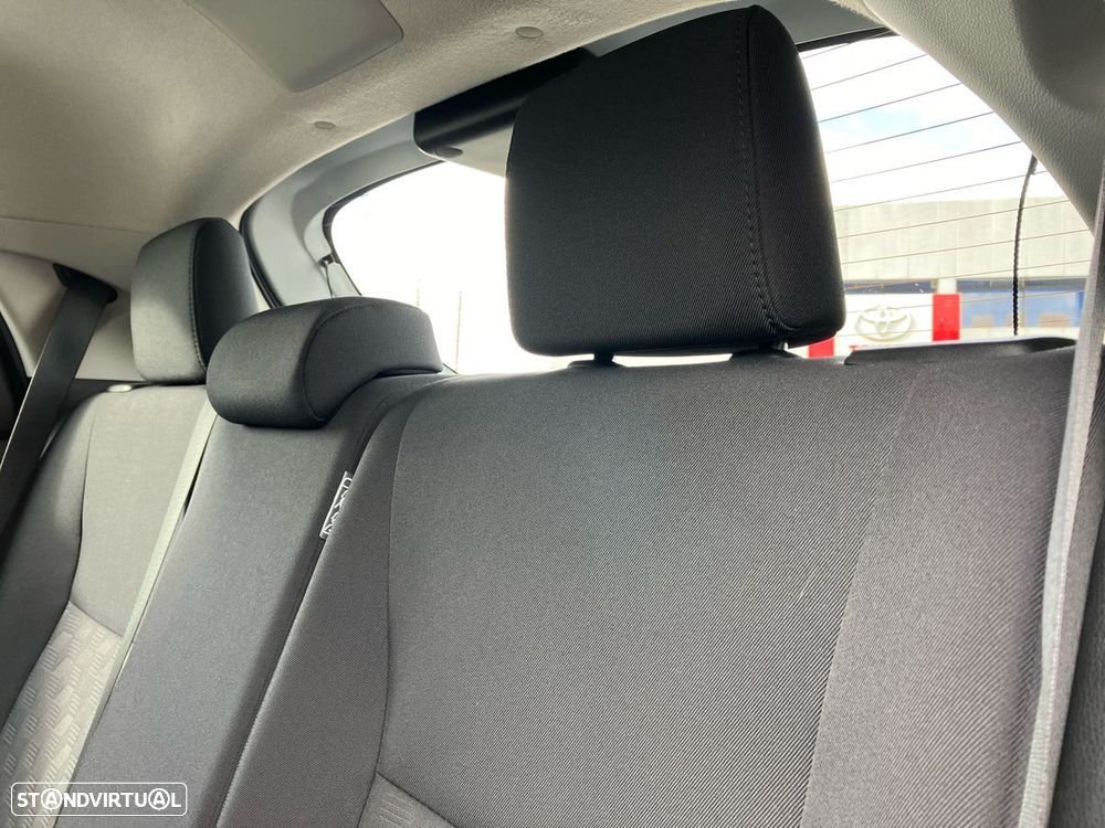 Toyota Yaris 1.5 HDF Comfort Plus - 21