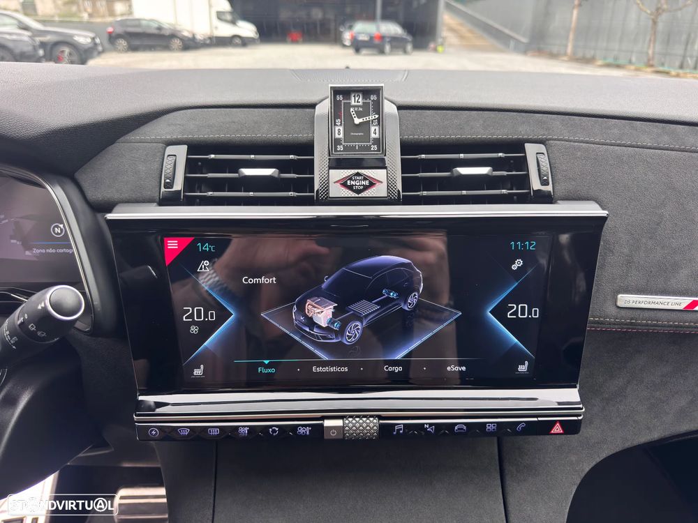 DS DS7 4x4 300 Performance Line - 25