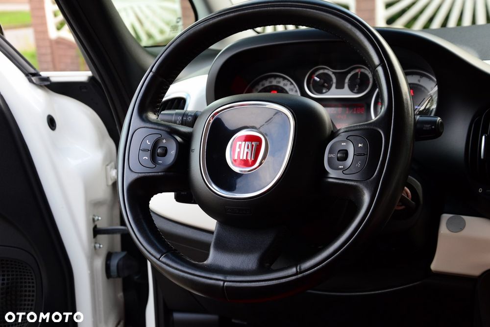 Fiat 500L - 25