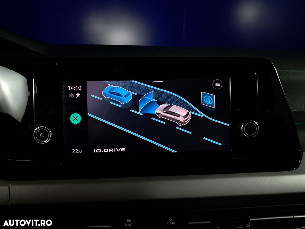 Volkswagen Golf 1.5 TSI ACT Life - 20