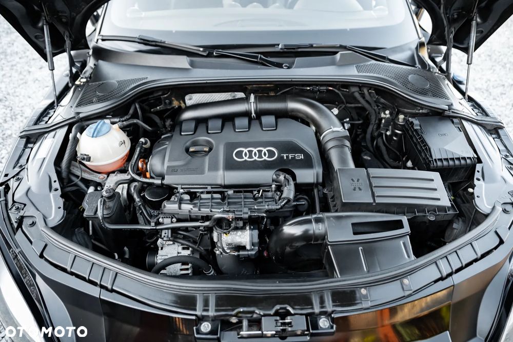 Audi TT Coupé 2.0 TFSI Progressive - 32