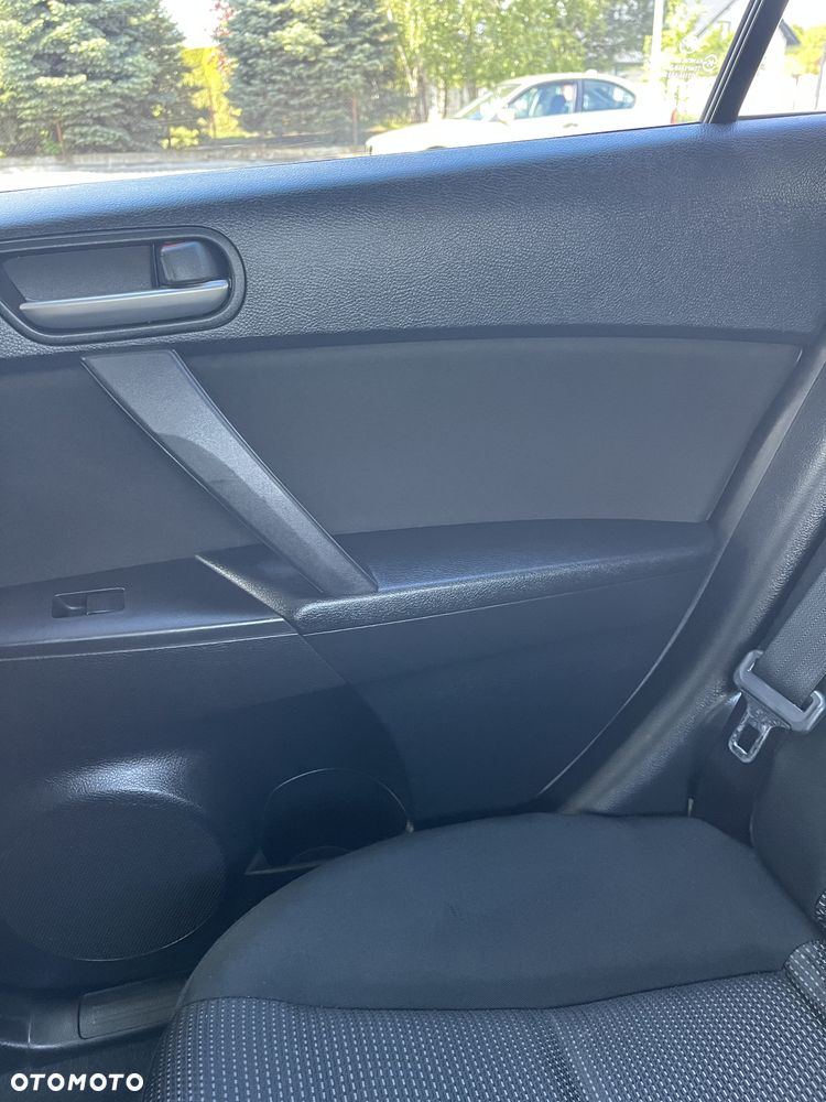 Mazda 3 - 15