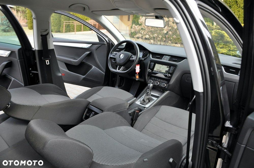 Skoda Octavia - 23