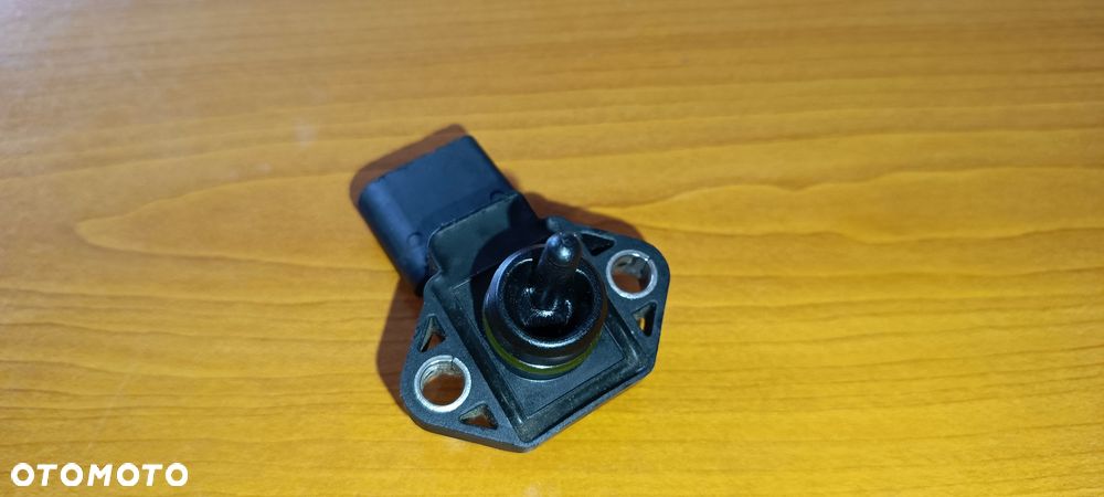 CZUJNIK DOLADOWANIA POWIETRZA MAP SENSOR VW AUDI SEAT SKODA 0281002177 - 2