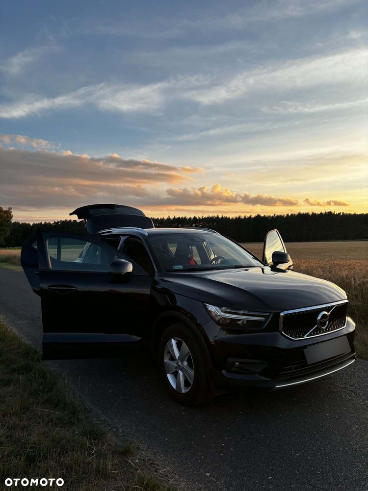 Volvo XC 40 T3 Momentum Pro - 8