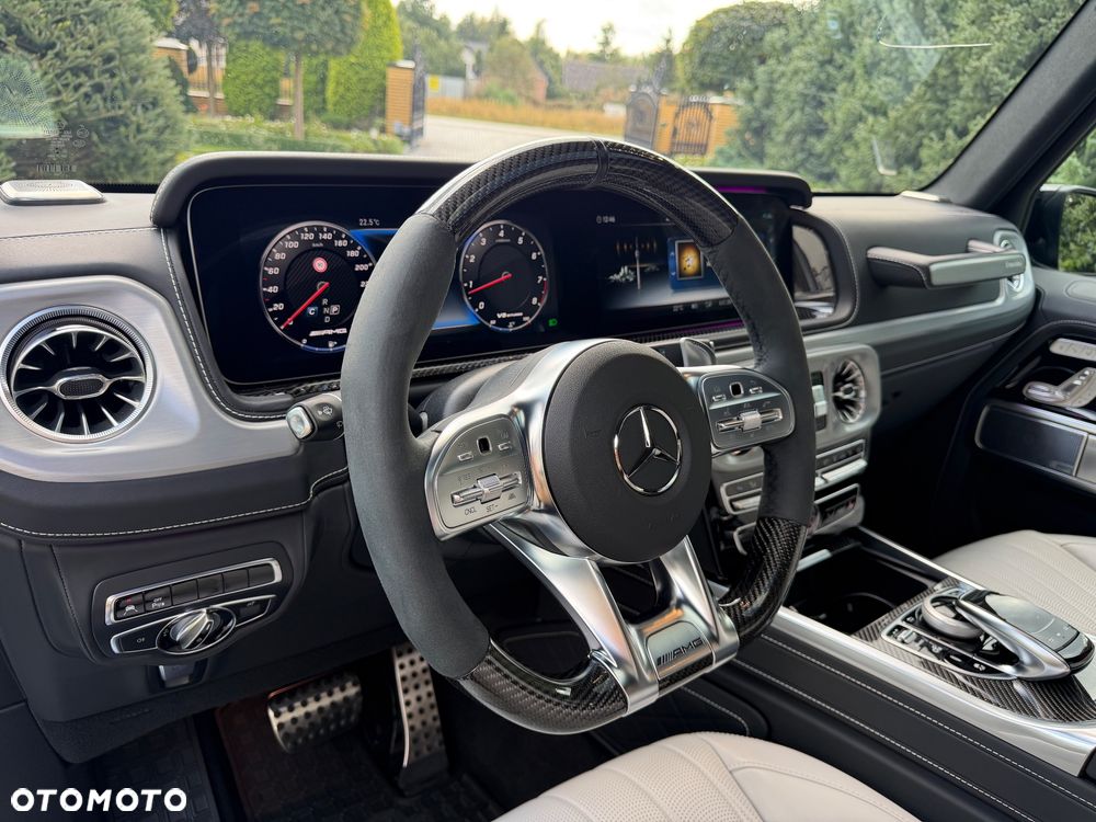 Mercedes-Benz Klasa G AMG 63 Stronger Than Time Edition - 16