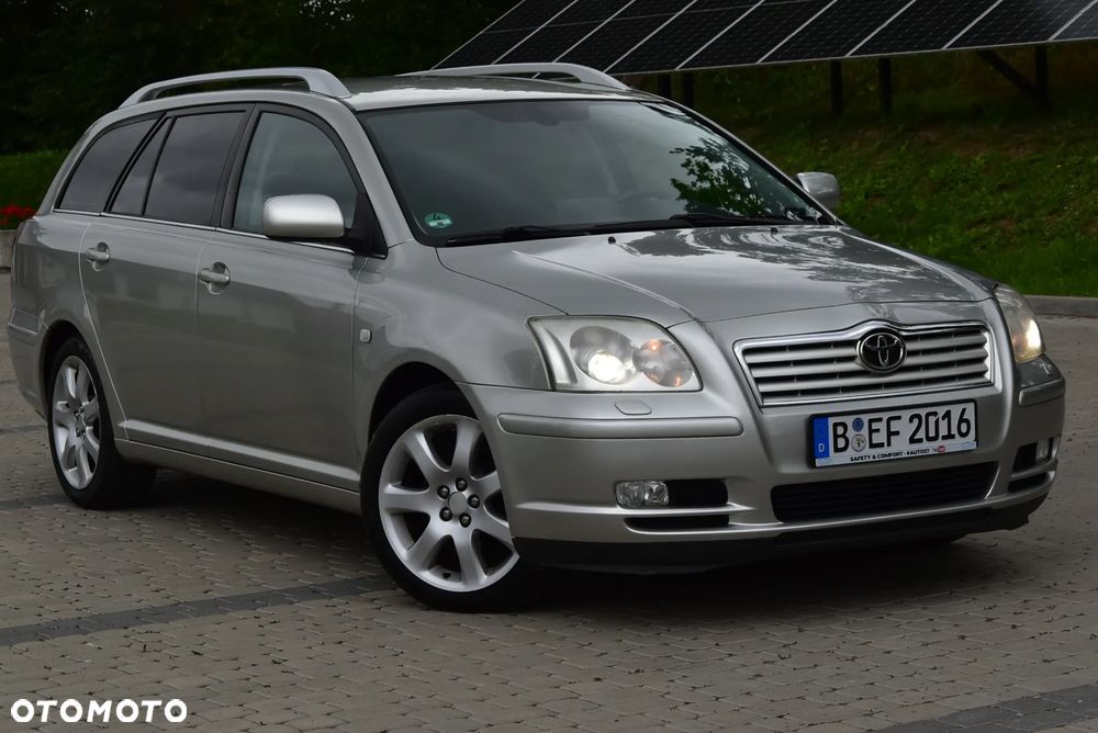Toyota Avensis 2.0 VVT-i Automatik Executive - 25