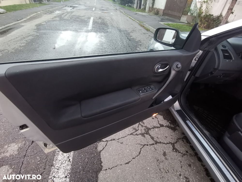 Renault Megane 1.9 dCi Coupe-Cabriolet Confort Dynamique - 13