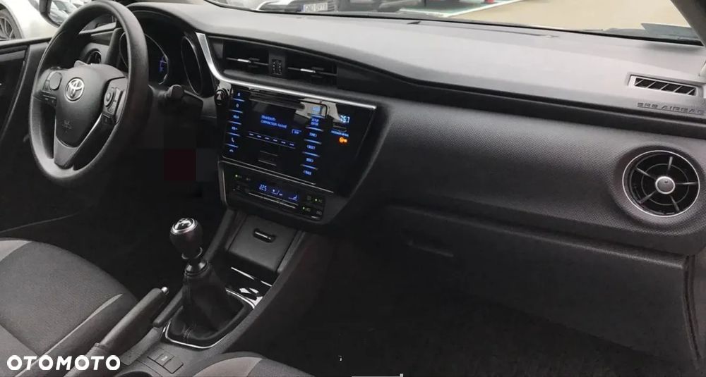 Toyota Auris 1.6 Active - 15