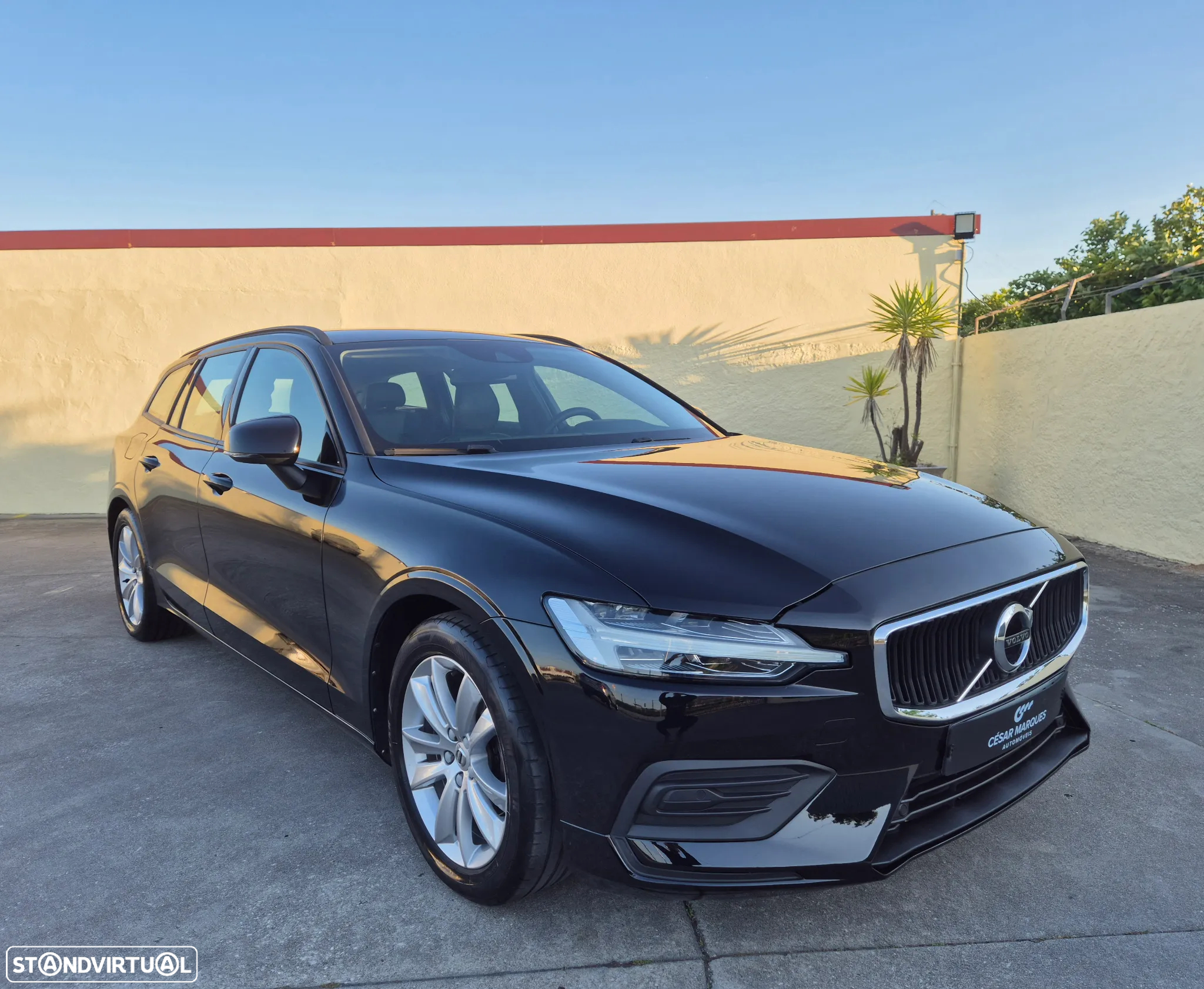 Volvo V60 2.0 D3 Momentum Plus Geartronic - 2