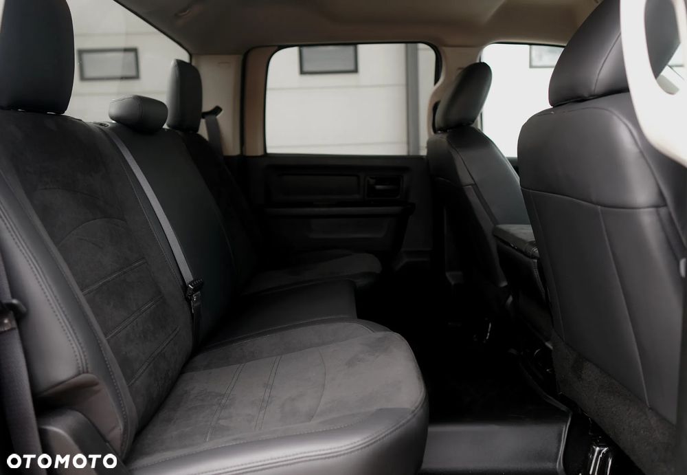 RAM 1500 - 25