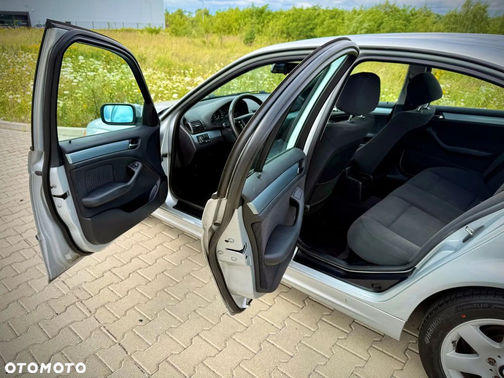 BMW Seria 3 - 22