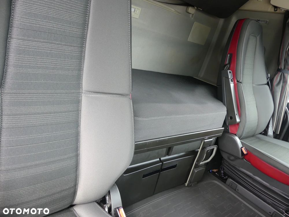 Volvo FH4 460 / EURO 6 / STANDARD / KLIMATYZACJA POSTOJOWA / - 25