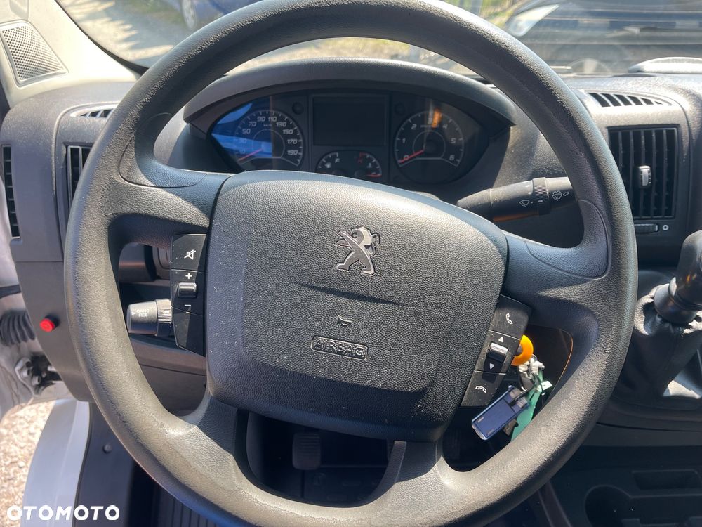 Peugeot Boxer - 12