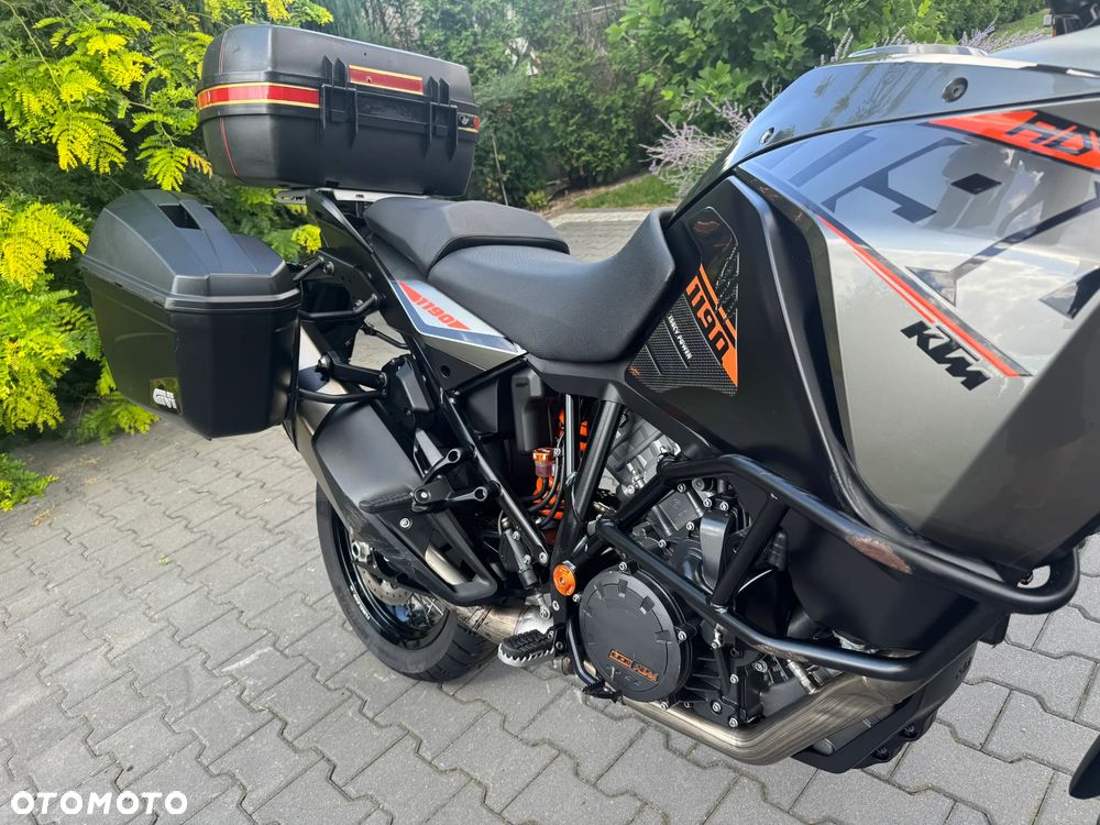 KTM Adventure - 17