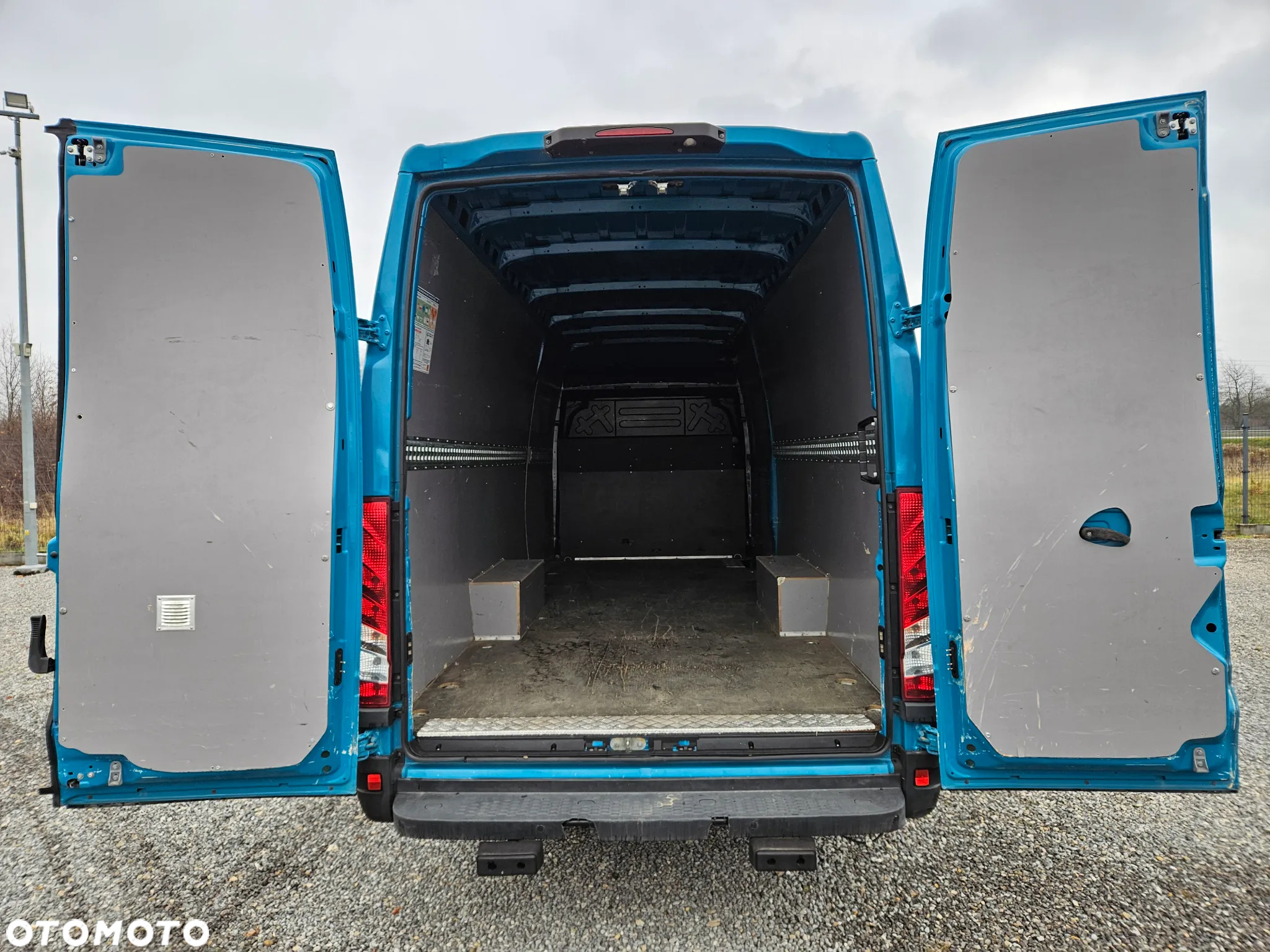 Iveco Daily - 10