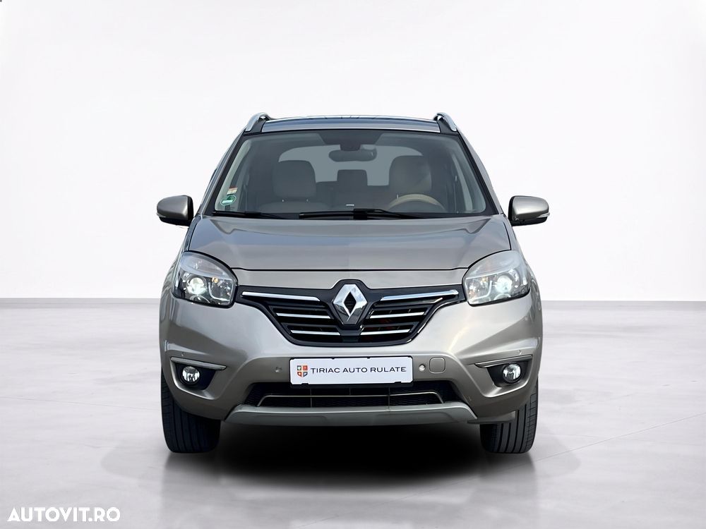 Renault Koleos dCi 175 FAP 4x4 Aut. Night and Day - 9