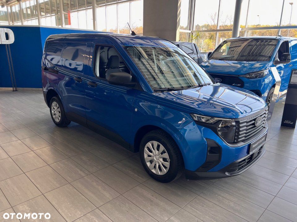 Ford Transit Courier - 3