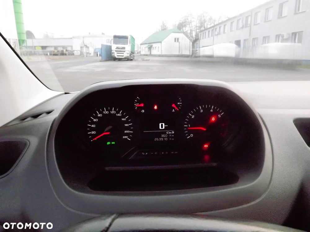 Peugeot Partner - 10