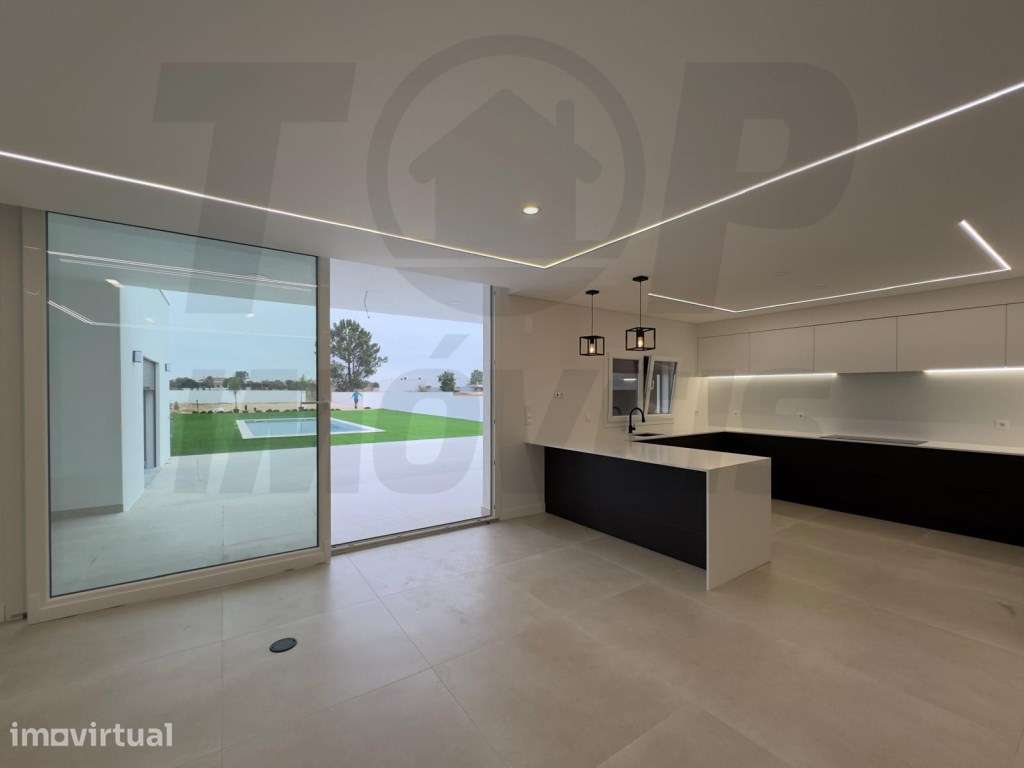 Moradia Nova Contemporânea V3 - Foros De Salvaterra - 435.000€ - Grande imagem: 5/30