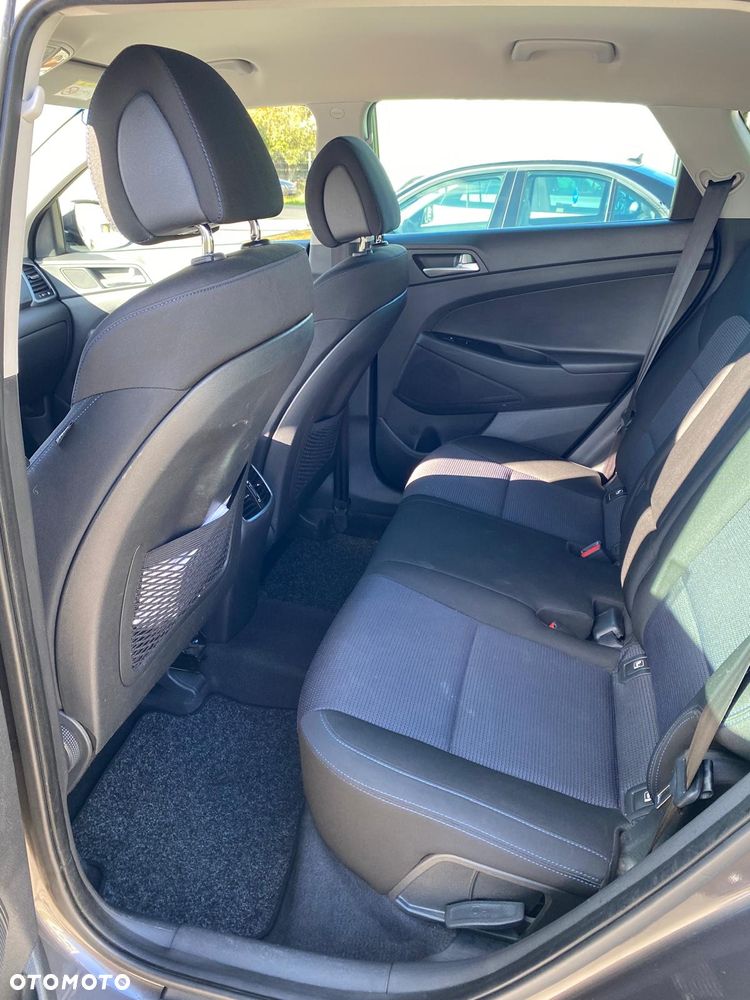 Hyundai Tucson - 25