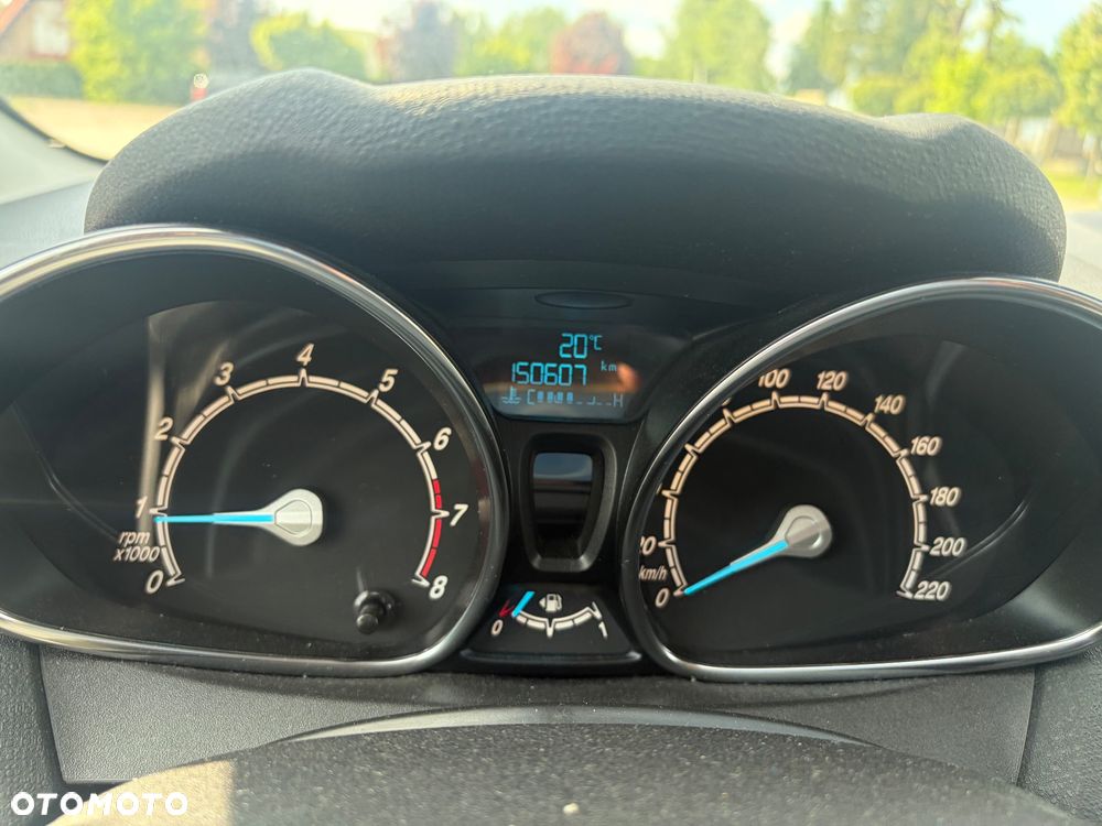 Ford Fiesta 1.0 EcoBoost Champions Edition - 21