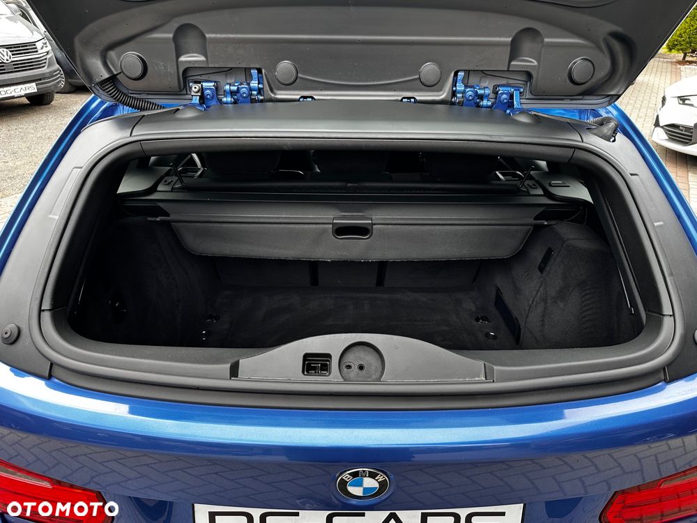 BMW Seria 3 325d M Sport - 34