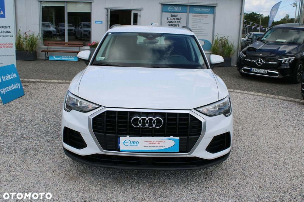 Audi Q3 2021 photo 3