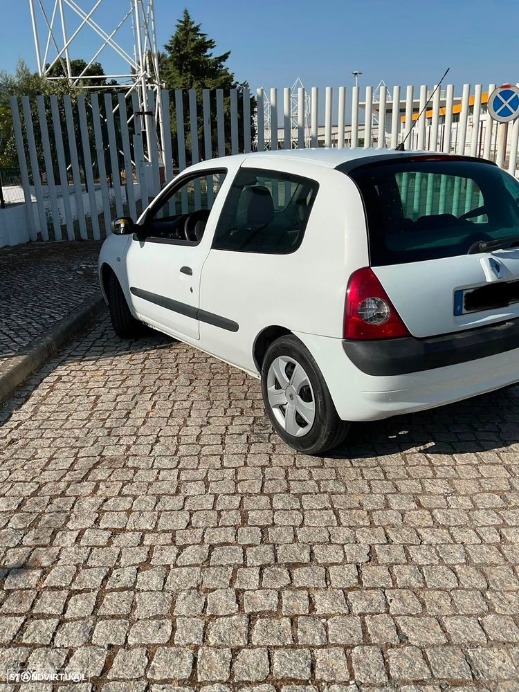 Renault Clio 1.5 dCi Confort Dynamique - 10
