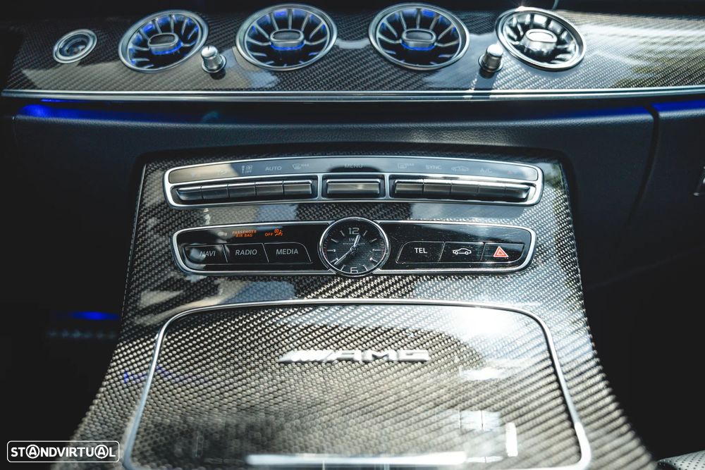 Mercedes-Benz E 63 AMG S 4-Matic+ - 44