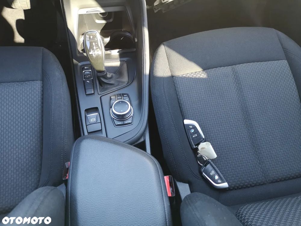 BMW X1 sDrive18d Advantage sport - 31