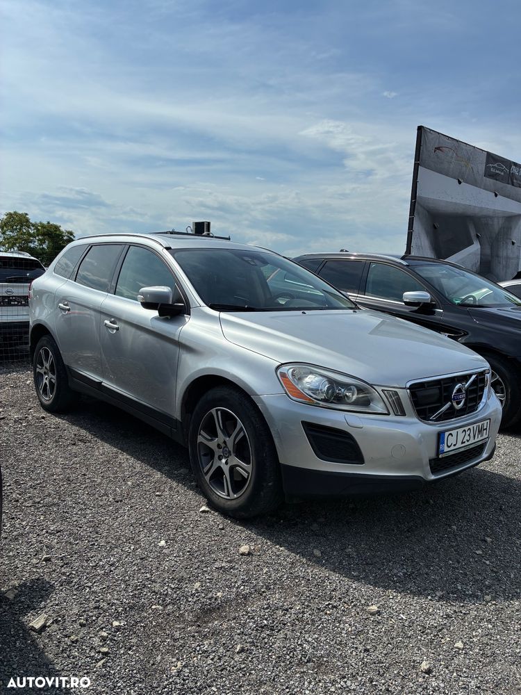 Volvo XC 60 D5AWD Ocean Race - 2