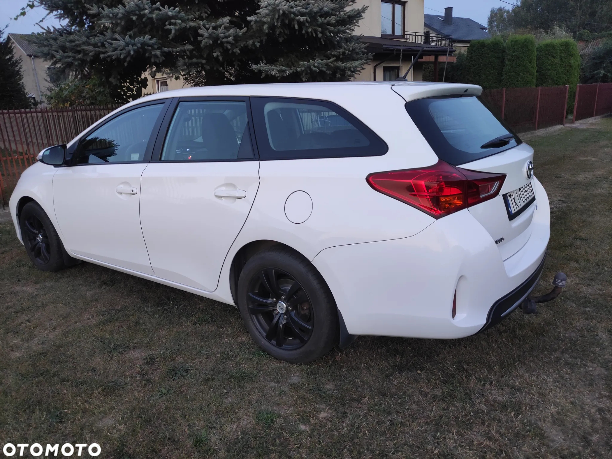 Toyota Auris 1.4 D-4D Active - 19