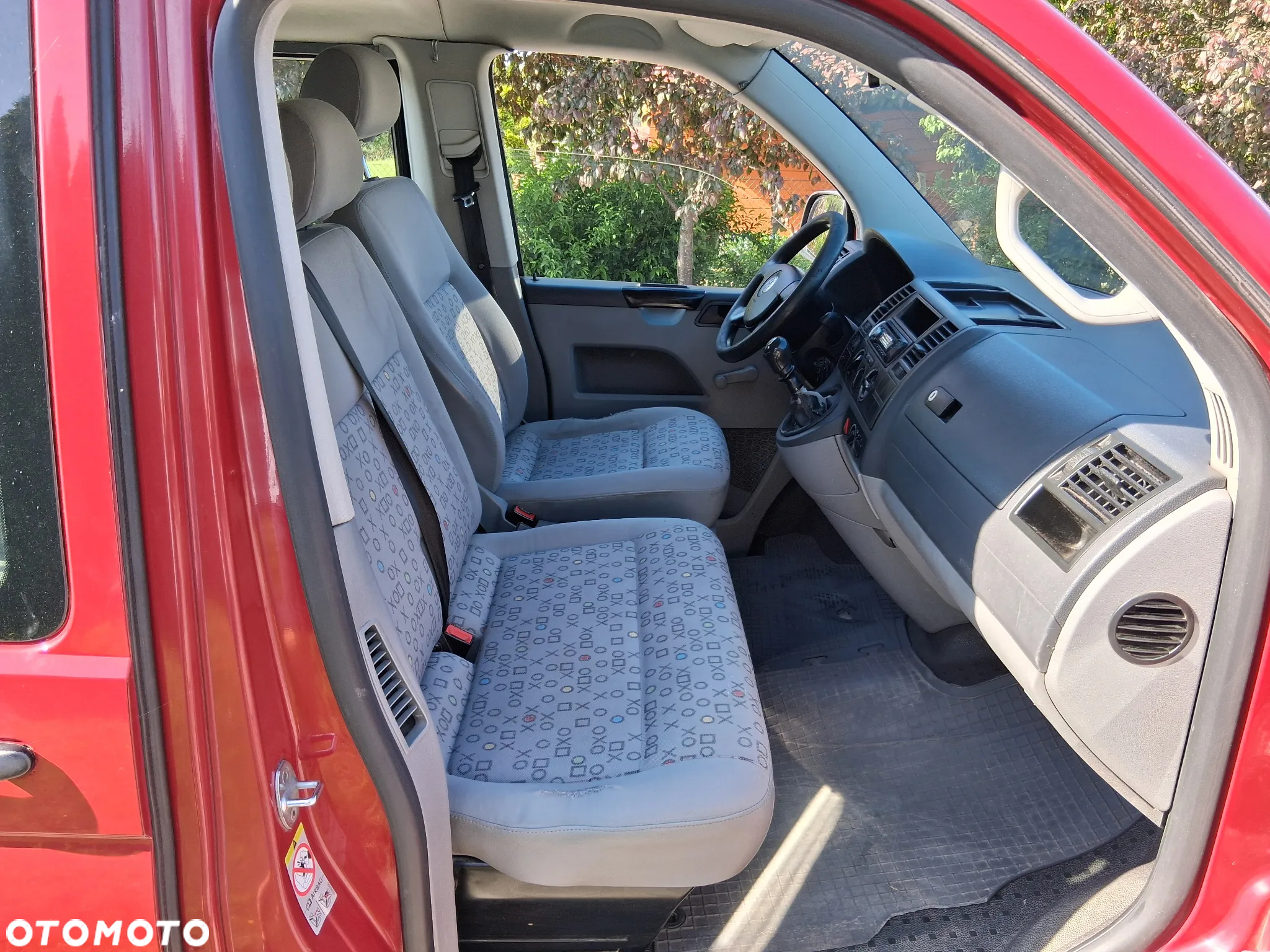 Volkswagen Caravelle TDI L2 - 12