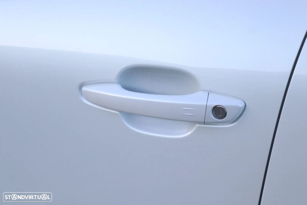 Citroën C4 1.2 PureTech Plus - 30