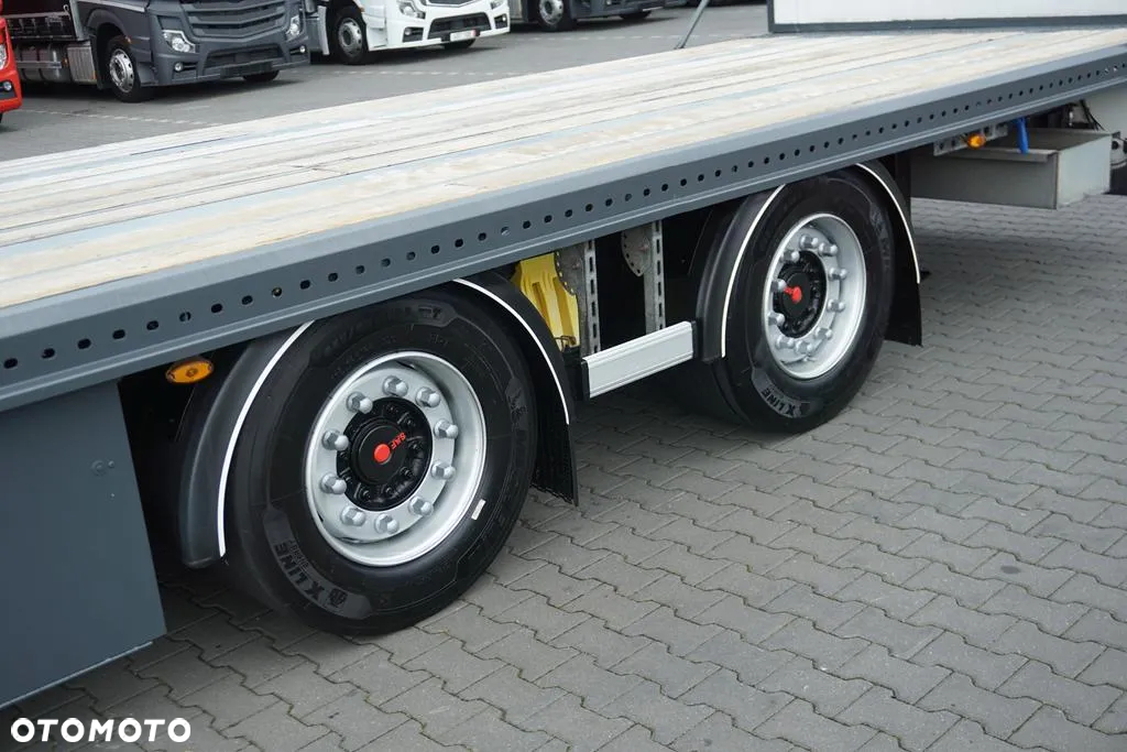 Fruehauf TANDEM / PLATFORMA / DŁ. 7,3 M - 8