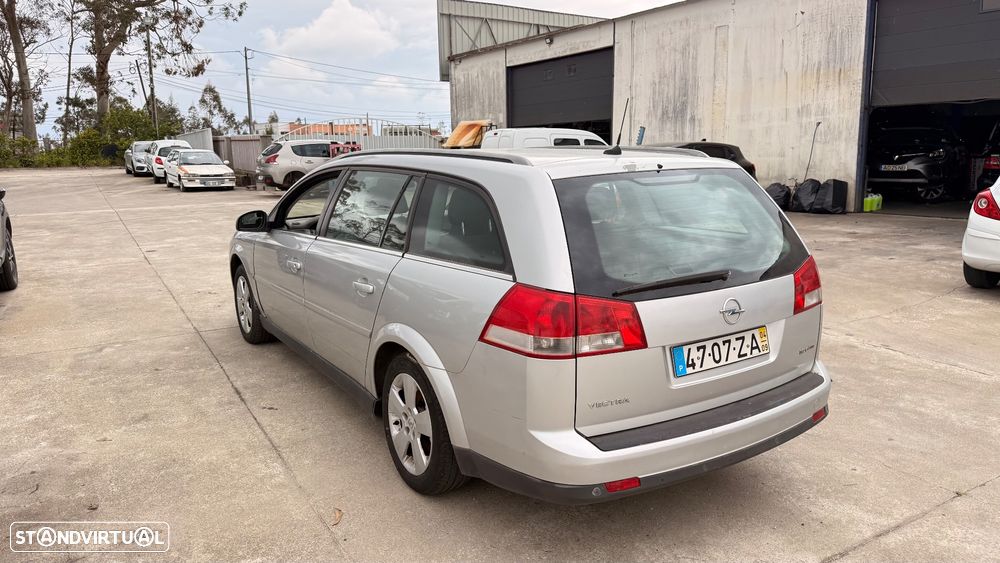 Opel Vectra Caravan 1.9 CDTi Elegance Aut - 7